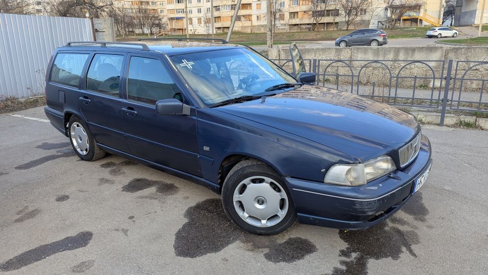 Volvo v 70 2,5 TDI