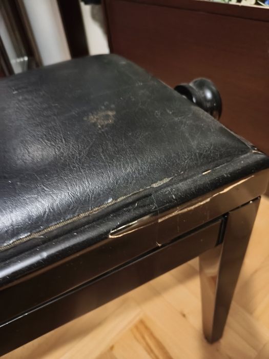 Krzesło regulowane czarne do pianina fortepianu