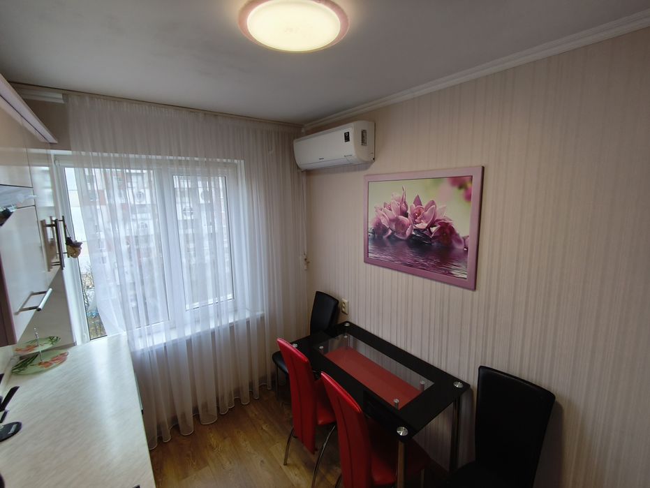 Продам отличную 2х комнатную квартиру в Ингульском районе.13линия.