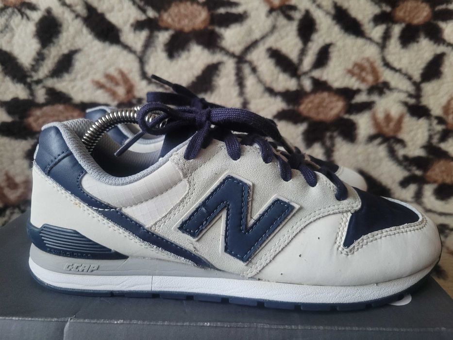 Super sportowe sneakersy New Balance Figs x 996 wkł.24,5 cm skóra