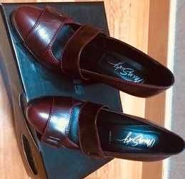 Sapatos Miss Sixty em Pele – Borgonha