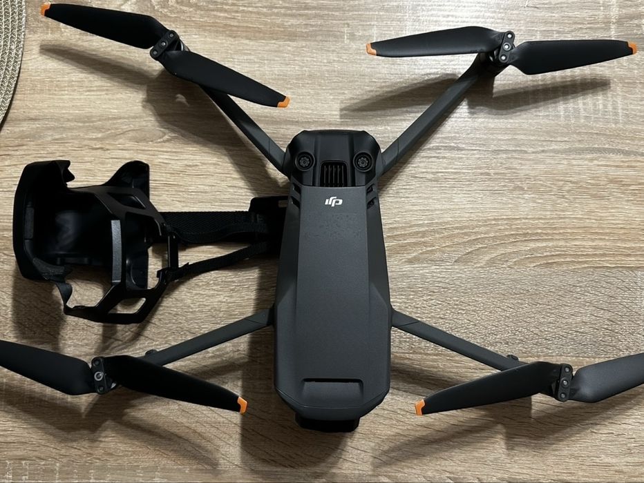 DJI Mavic 3 pro