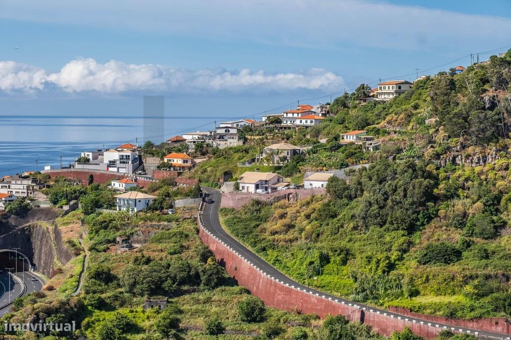 Terreno construível  de 1870 m2