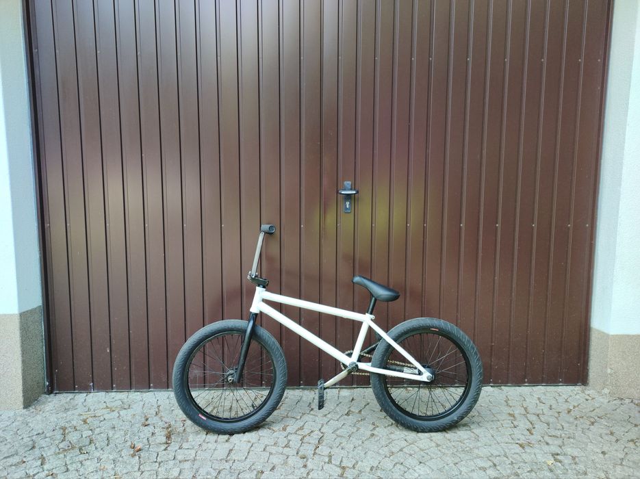 Rower BMX (cult, stress, cinema)