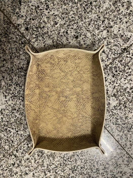 Despeja bolsos em pele