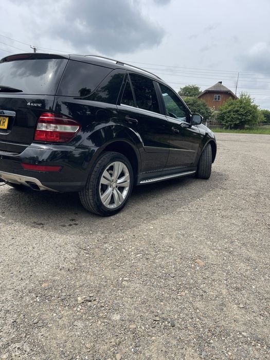 Mercedes ml350 2011