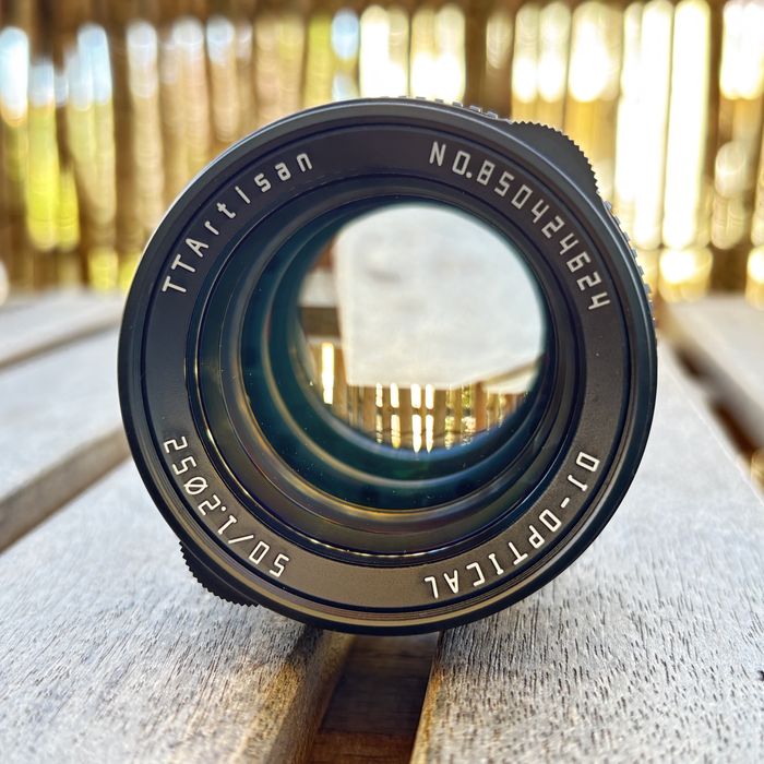Lente TTArtisan 50mm f/1.2 para Fujifilm X