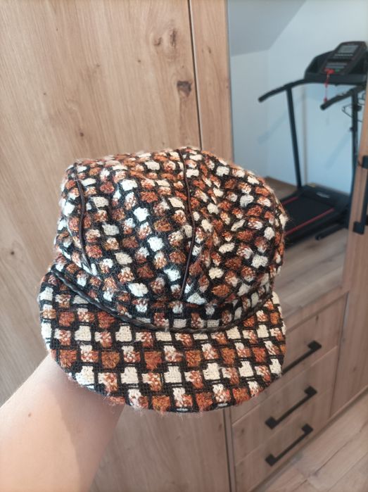 Kaszkiet , czapka z daszkiem zimowa jesienna wiosenna