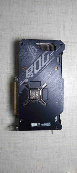 RX 6600XT Asus Rog Strix
