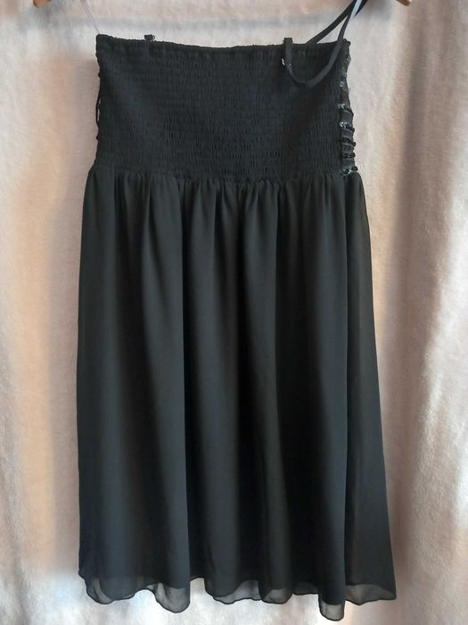 czarna elegancka sukienka  mayaadi L