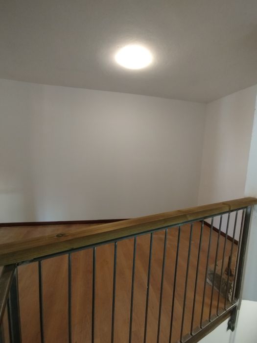 Casa T4 nova com estacionamento