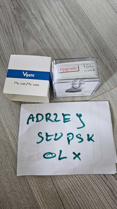Vgate icar pro BT 3.0 z ETUI pod telefony androidem