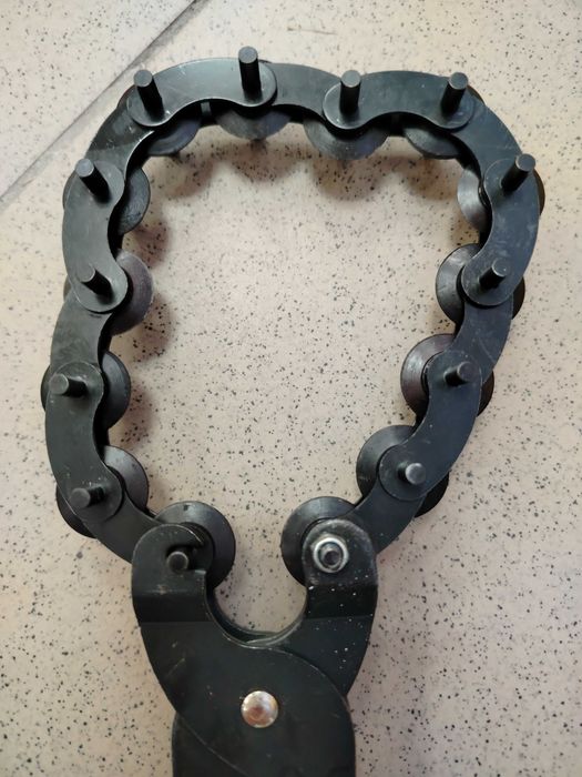 Lancuchowa obcinarka do rur