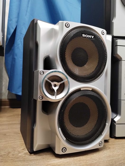 Не использовался Потужний 1000 Вт SONY ( Блютуз - AUX ) муз центр Сони