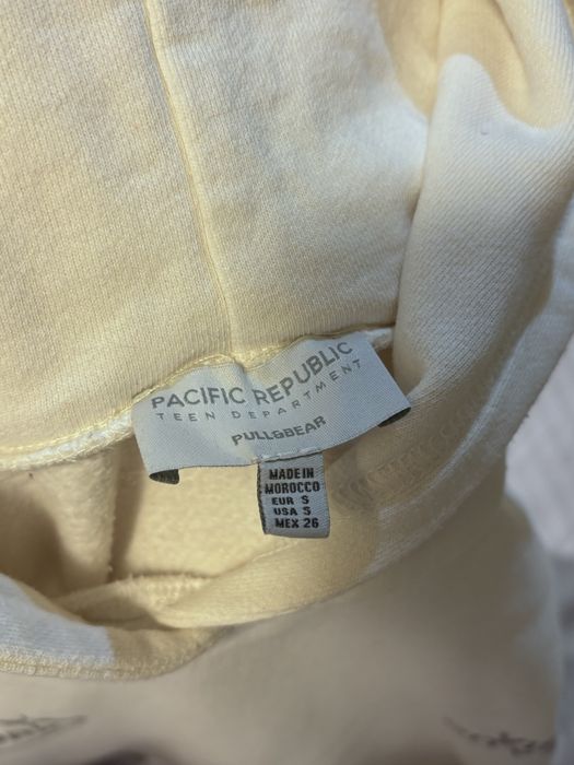 Pull&bear біле худі y2k