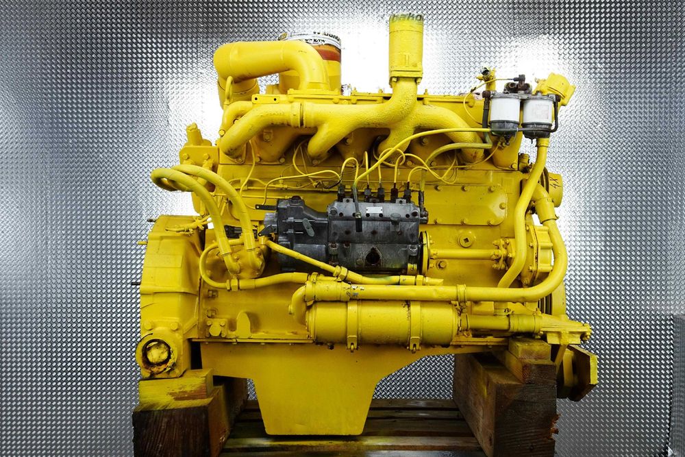 Silnik spalinowy - SW680