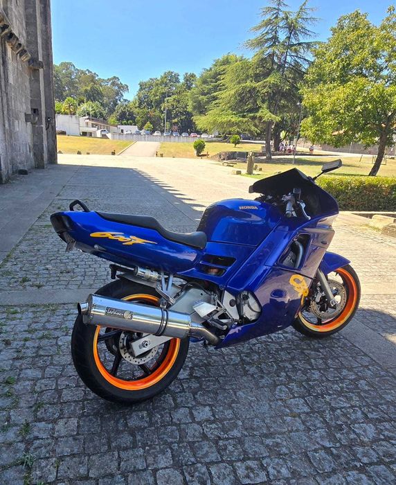 Vendo ou troco Honda cbr 600f