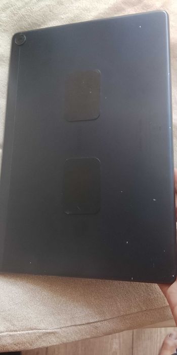 Tablet Huawei semi novo