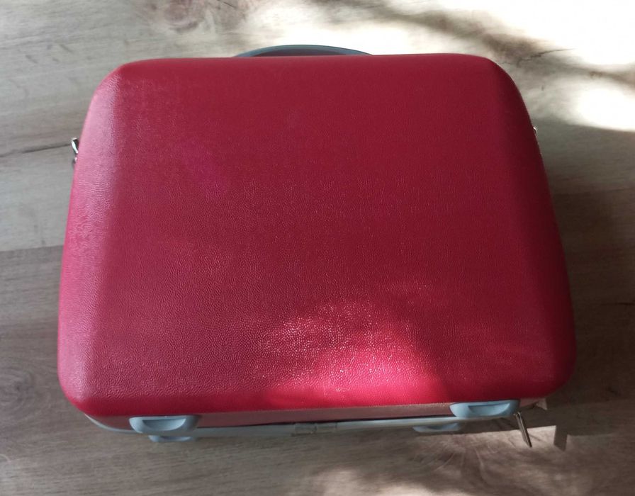 Mala de viagem Benetton - Excelente estado como novo