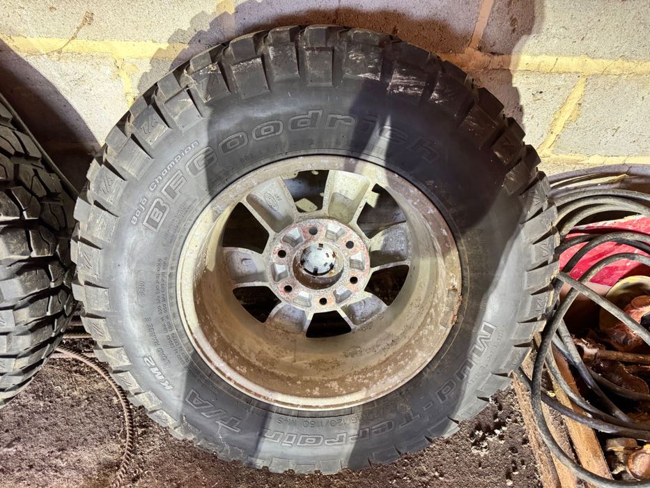 Koła Ford Ranger XLT 16" + Opony BFGoodrich MT T/A KM2 245/75 R16