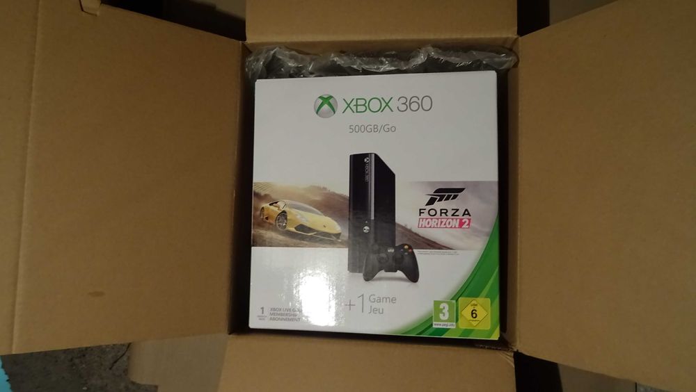 Colecção Xbox 360: quase 100 Jogos + consola 500GB + acessórios