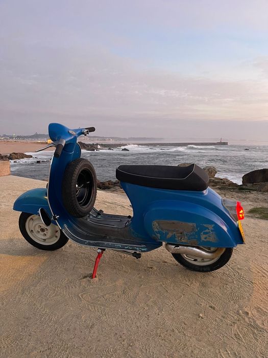 Vespa 50s tampa pequena