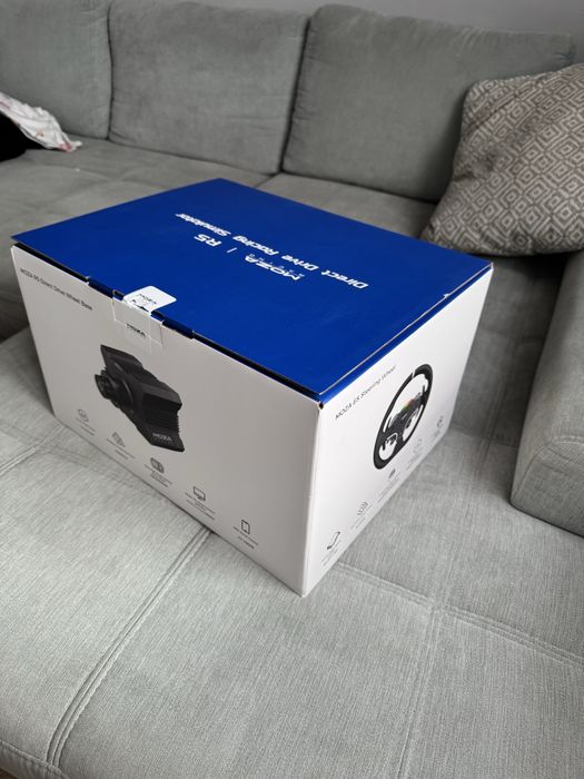 Sprzedam zestaw MOZA R5 Bundle