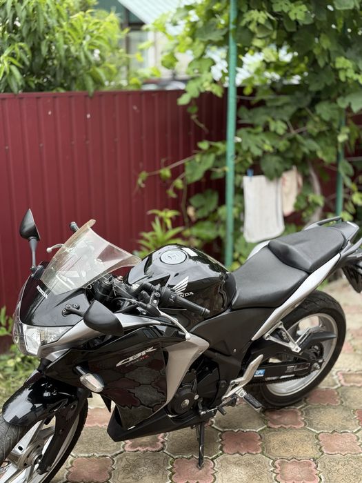 Honda cbr250r 2012