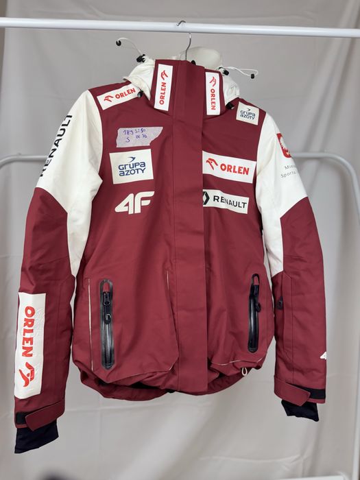 Topowa odzież Narciarska- spodnie, kurtki, komplety-Najlepsze marki