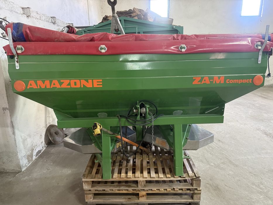 Rozsiewacz amazone zam 1500