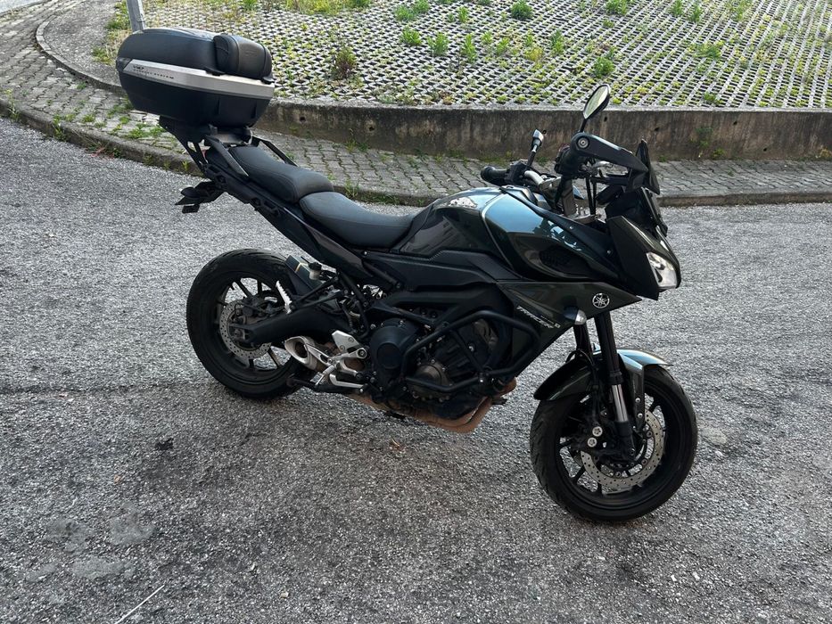 Yamaha tracer 900