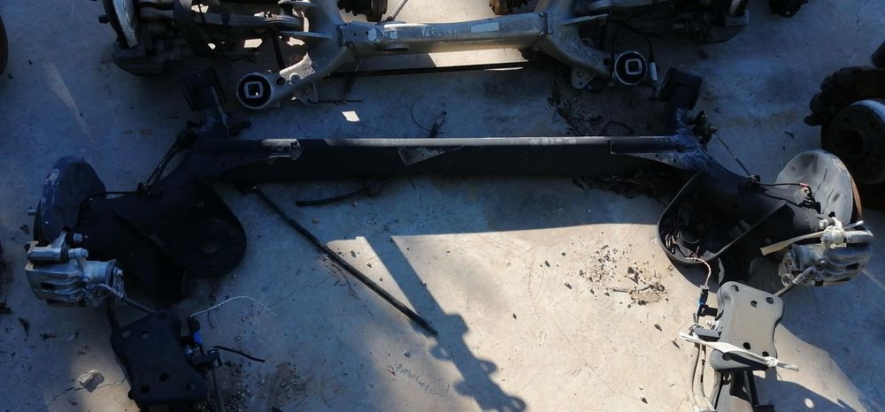 CHARRIOT TRASEIRO KIA CARENS IV 1.7 CRDI 116CV 1685CC