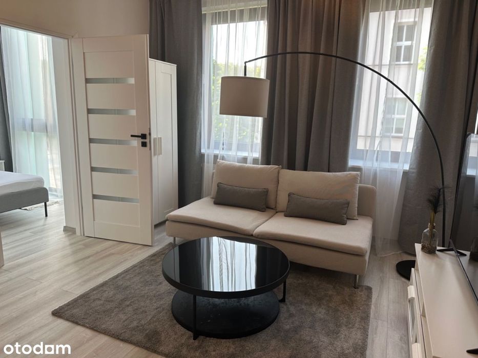 Nowy Apartament przy Deptaku | + Schowek