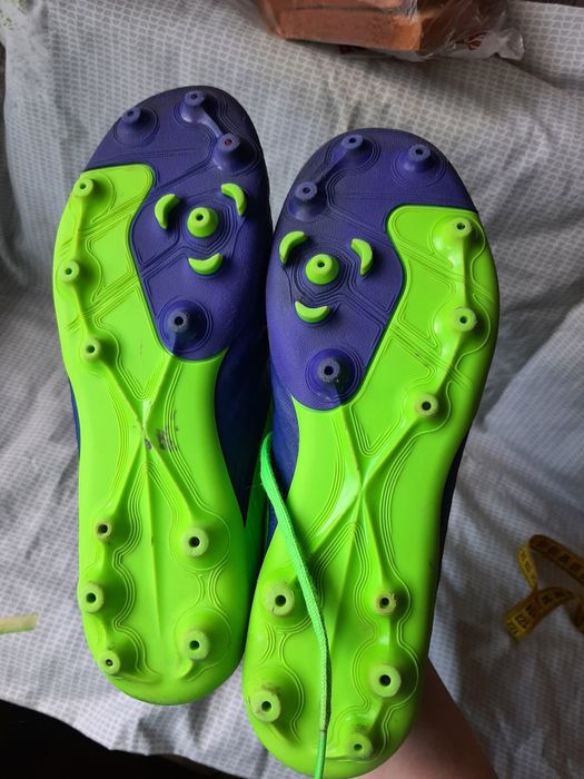 Продам бутси 38 розмір