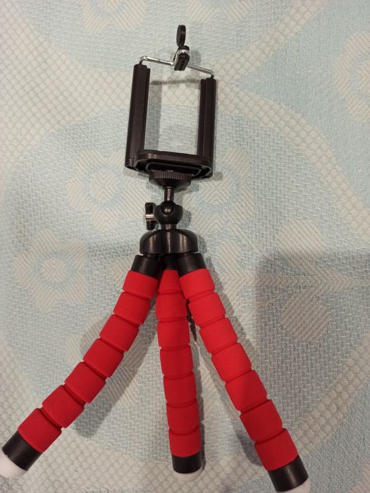 Держатель универсальный