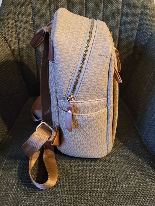 Plecak damski beżowy