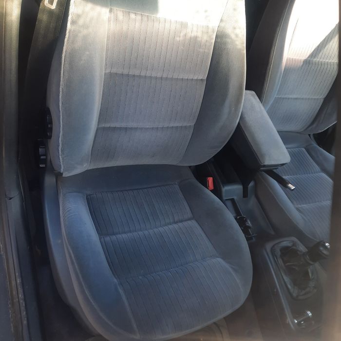 Сидіння,салон велюр AUDI A4 B5 седан.