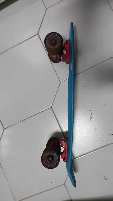 Prenda de Natal, "mini"  Skate  azul