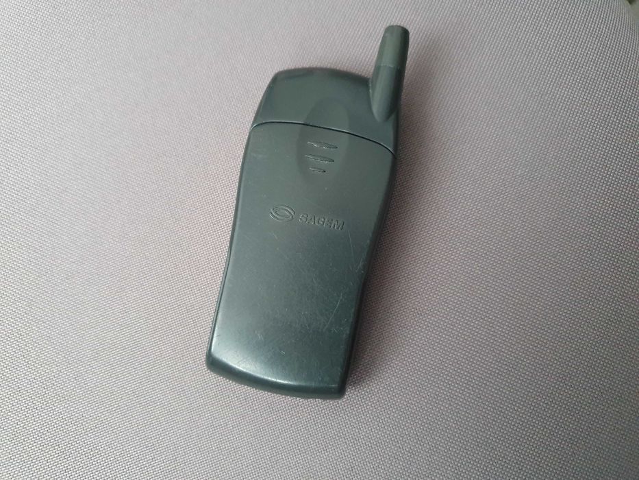 Stary zabytkowy telefon Sagem MW3026