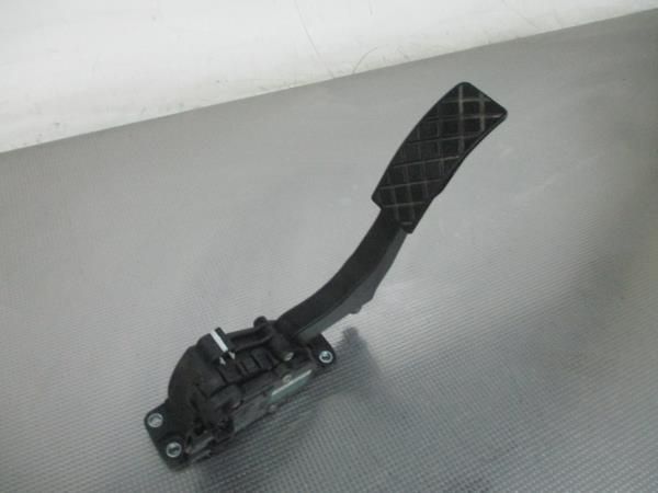 Pedal do acelerador VOLKSWAGEN Golf IV (1J1)