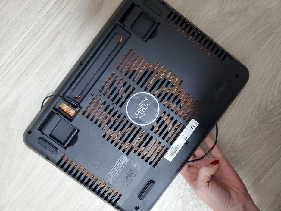 Продам кулер для ноутбука