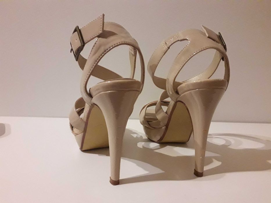 Conjunto de cerimónia creme