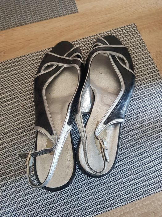 Buty 40