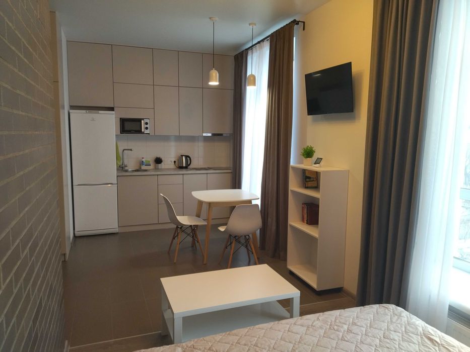 Апартаменти подобово готель Bis House (лівий берег)