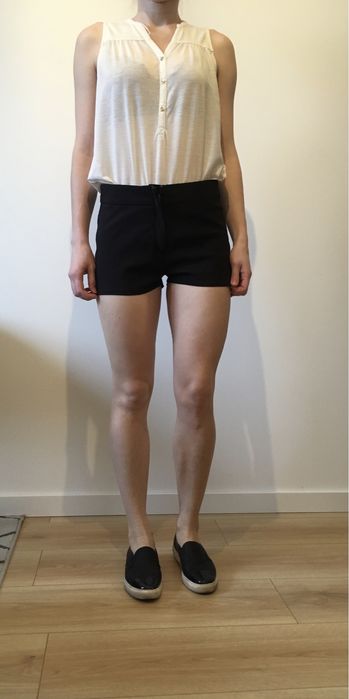 Spodenki krotkie damskie czarne