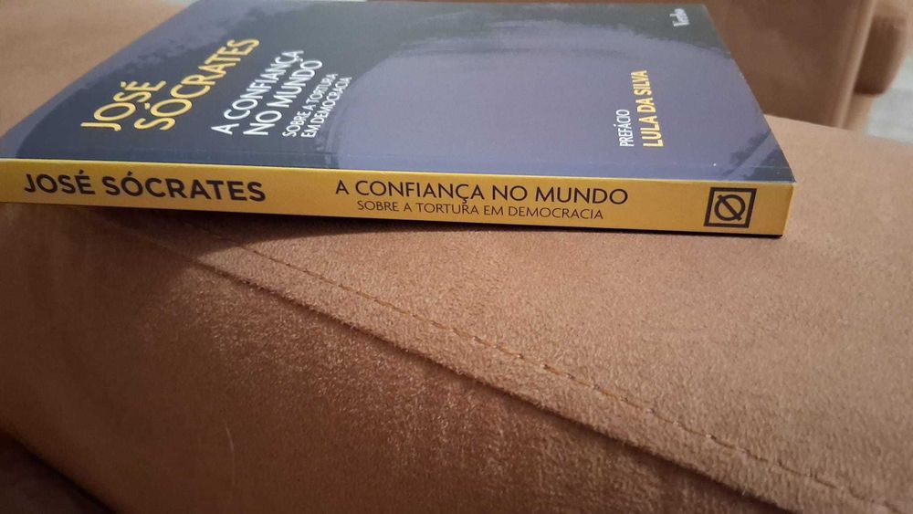 Livro de José Socrates "a confiança no mundo"