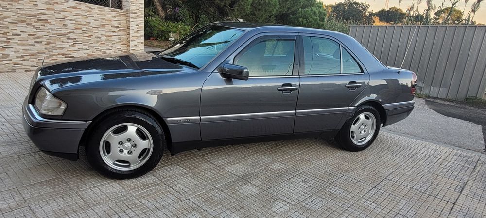 Mercedes Benz c 220 elegance — photo 3