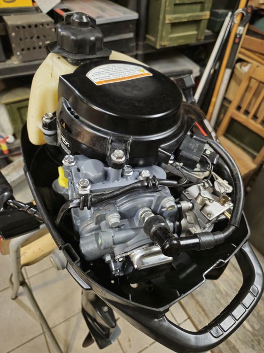 Silnik zaburtowy Suzuki 2,5hp