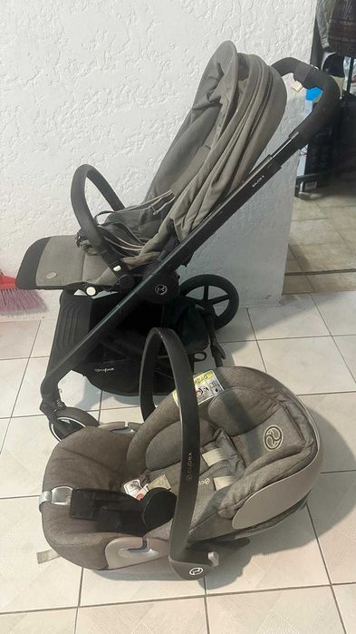 Carrinho e ovo  bebe usado cybex