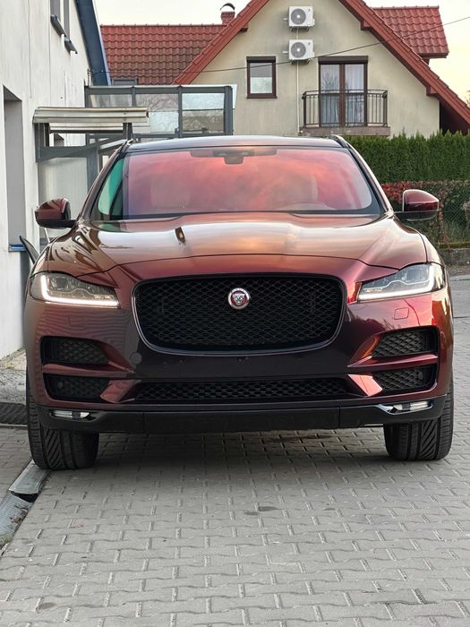 Przyciemnianie szyb, oklejanie karoserii